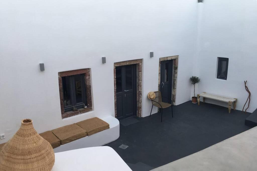 Santorini Folia Cave House With Jacuzzi Pýrgos Exterior foto
